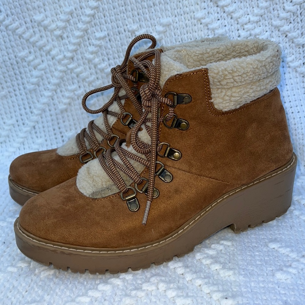 Cliffs by white mountain boots women’s size 9.5M
